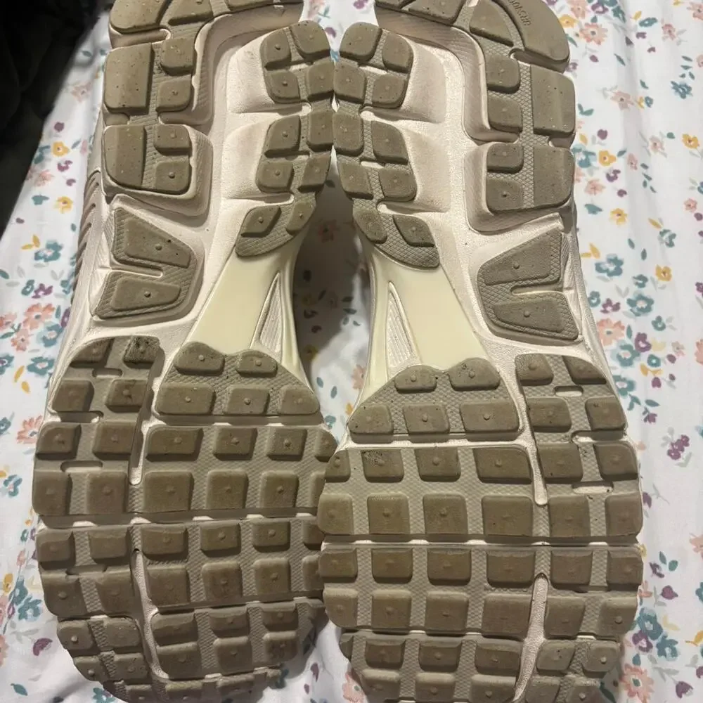 Nike air zoom vomero 5